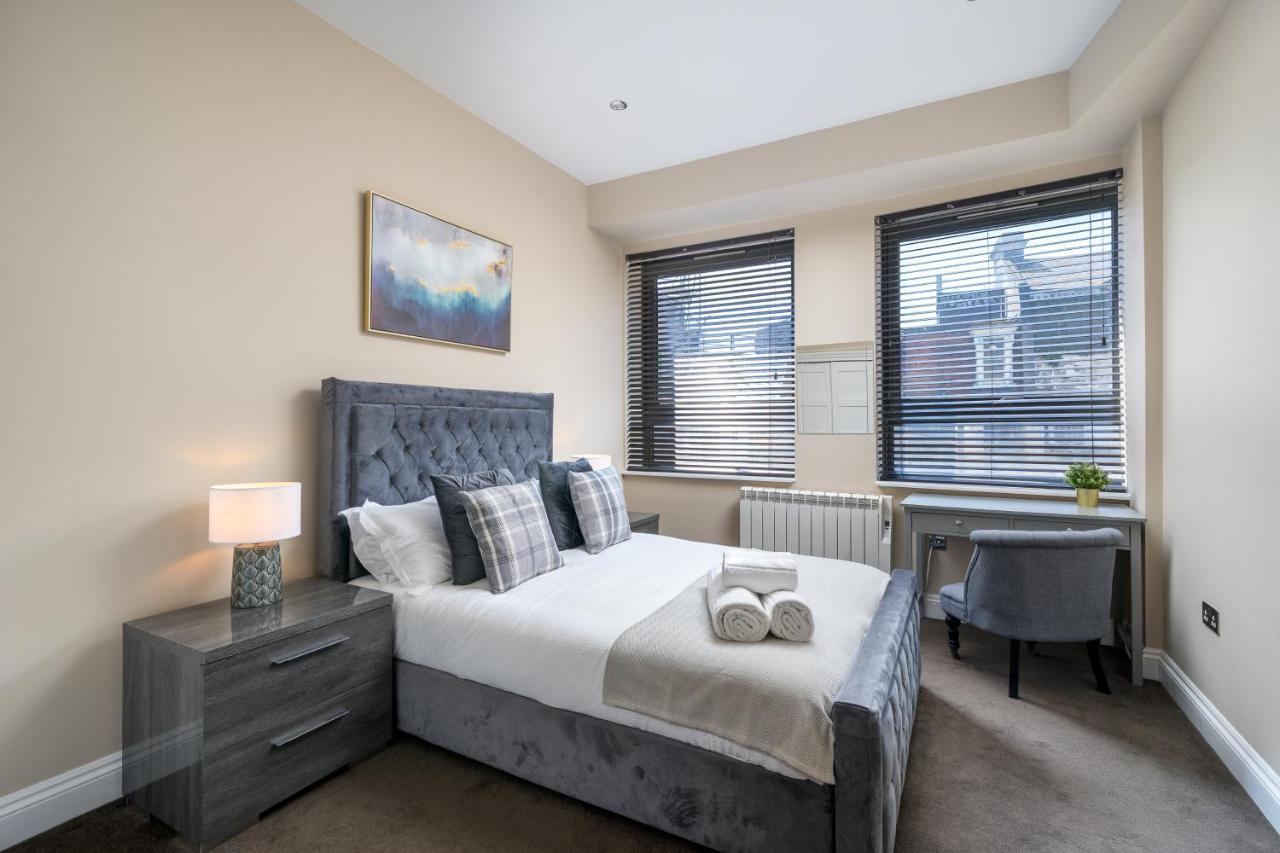 Spacious 2 Bedroom Apartment - Sleeps 6 Brighton Luaran gambar